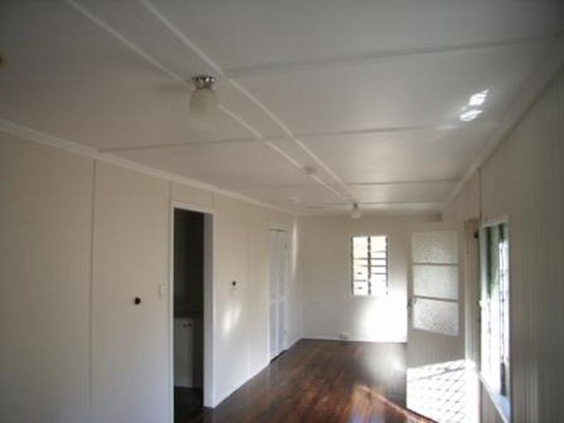 28 Waverley Street, Bucasia QLD 4750