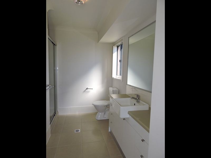 19 Dobinson Street, Bucasia QLD 4750