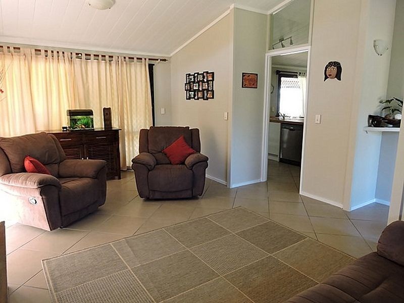 9 Gentle Avenue, Bucasia QLD 4750