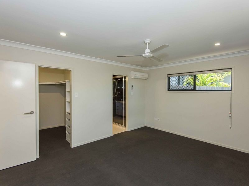 1 McIlwraith Way, Rural View QLD 4740