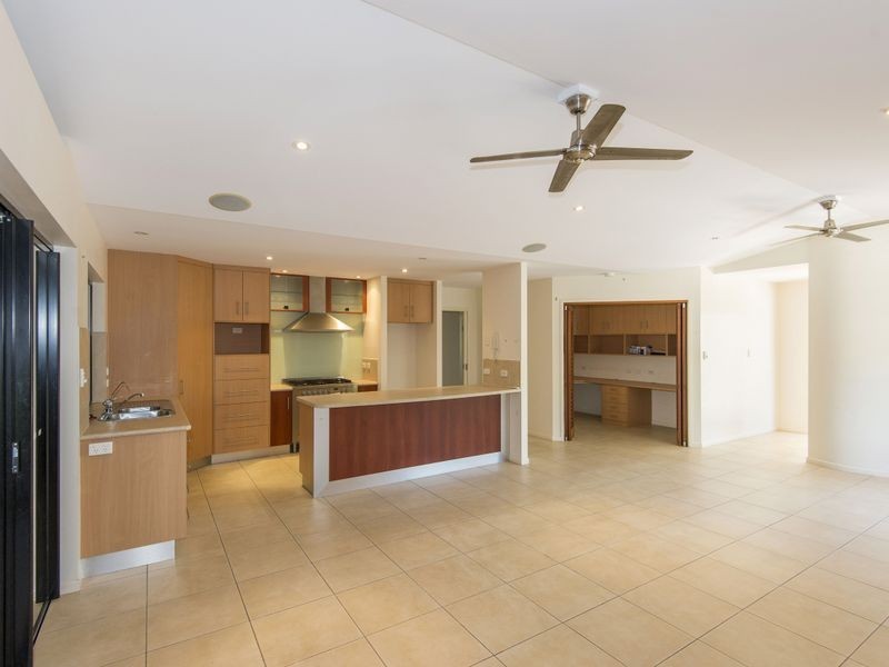 15 Portside Place, Shoal Point QLD 4750