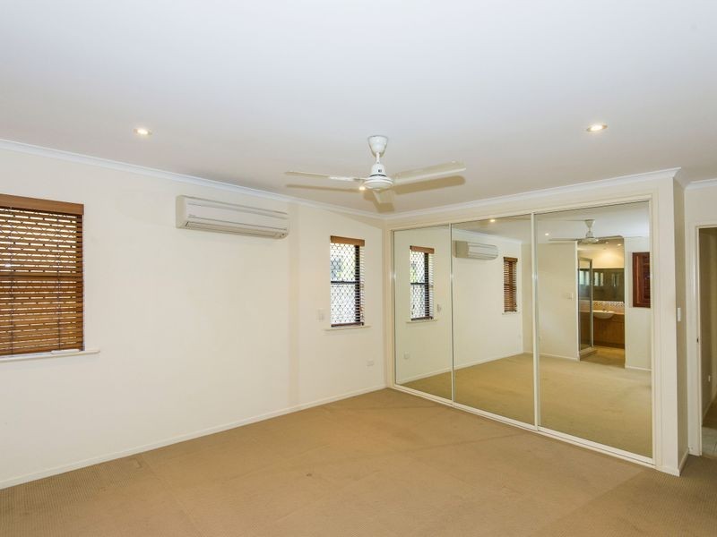15 Portside Place, Shoal Point QLD 4750