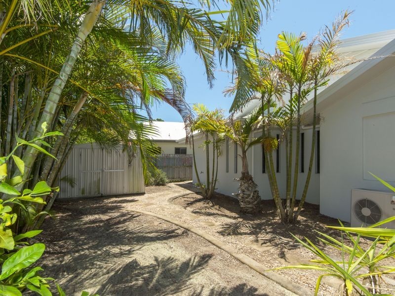 15 Portside Place, Shoal Point QLD 4750