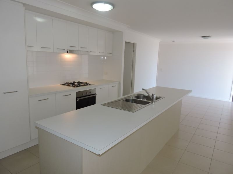 12 Hawkins Street, Bucasia QLD 4750