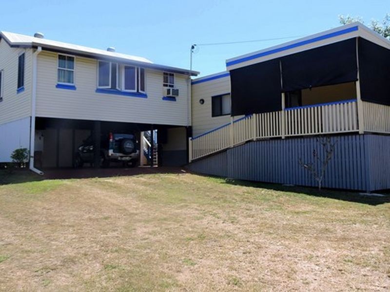 10 Edmonds Street, Bucasia QLD 4750