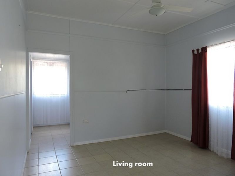 10 Edmonds Street, Bucasia QLD 4750