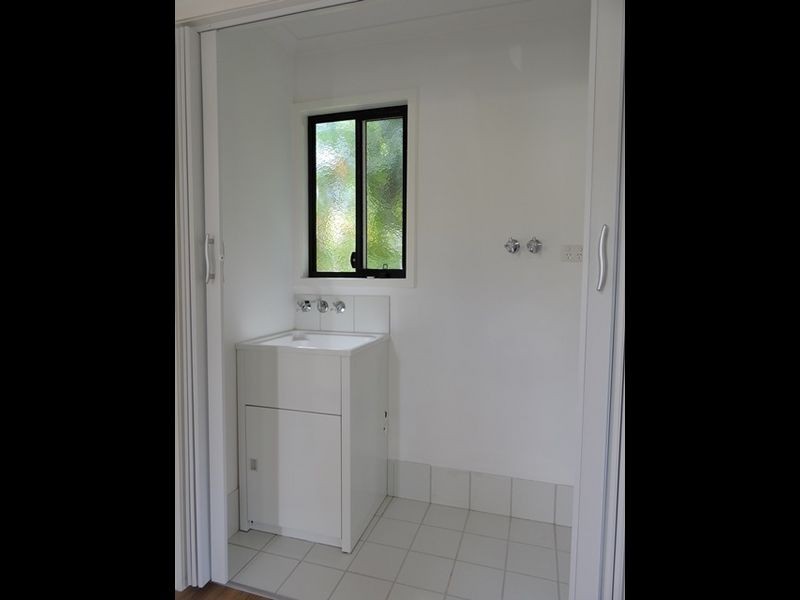 10 Edmonds Street, Bucasia QLD 4750