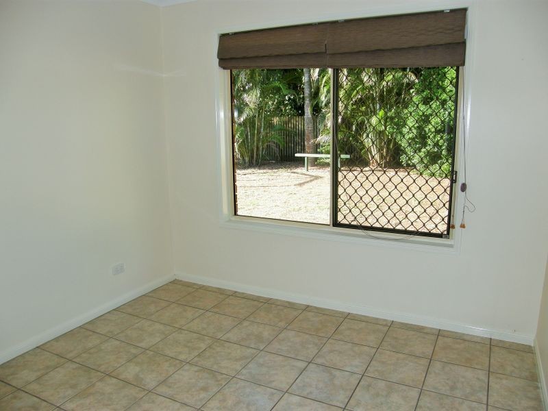 16 Seabreeze Court, Slade Point QLD 4740