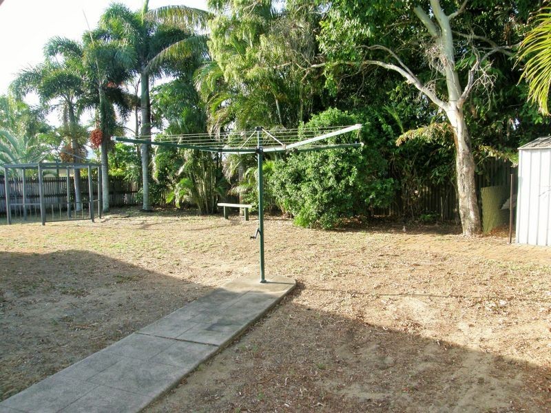 16 Seabreeze Court, Slade Point QLD 4740