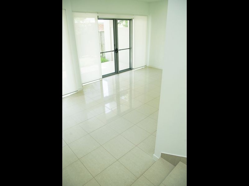 10/6-24 Belangason Way, Shoal Point QLD 4750