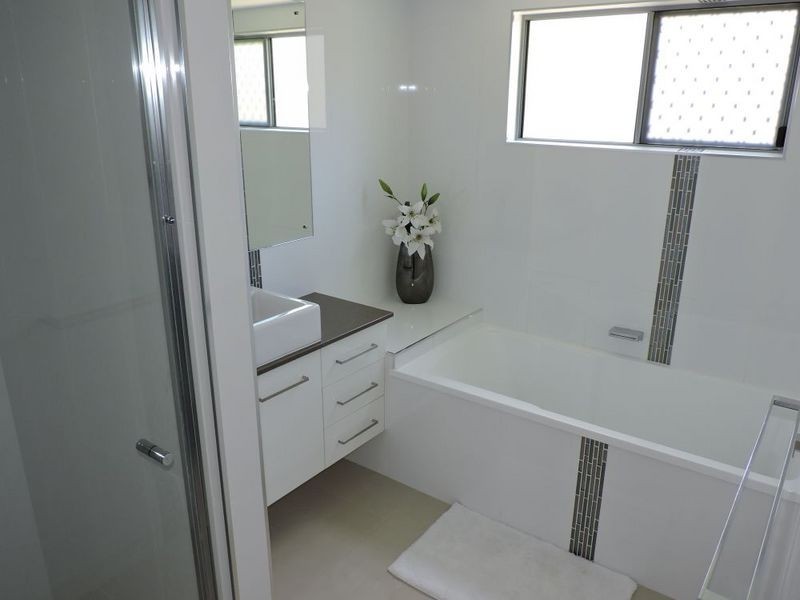 12 Deguara Drive, Beaconsfield QLD 4740