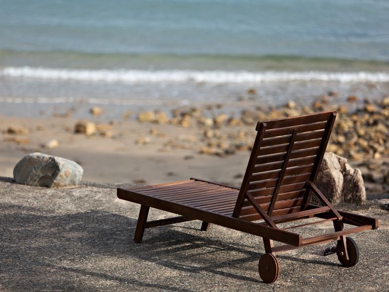 6 Beach Road, Dolphin Heads QLD 4740