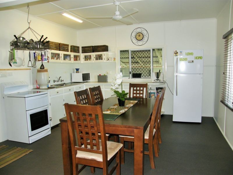 17 Paulette Street, West Mackay QLD 4740