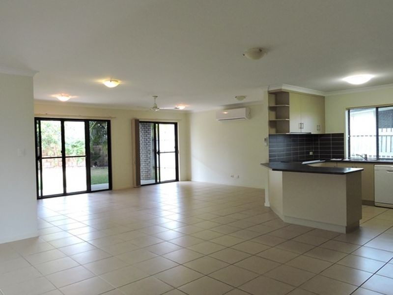 7 Lance Street, Bucasia QLD 4750