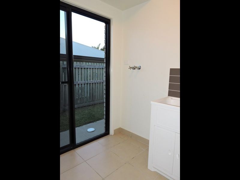 7 Lance Street, Bucasia QLD 4750