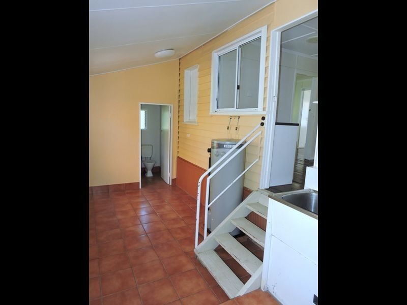 28 Waverley Street, Bucasia QLD 4750