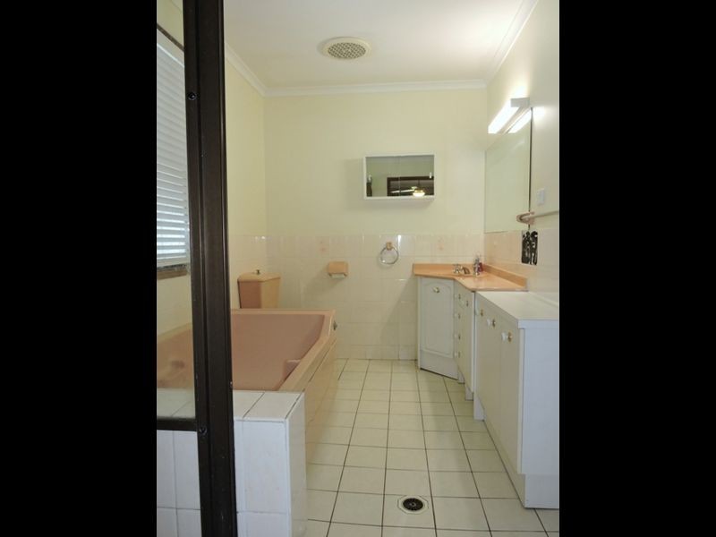 112 Shoal Point Road, Bucasia QLD 4750