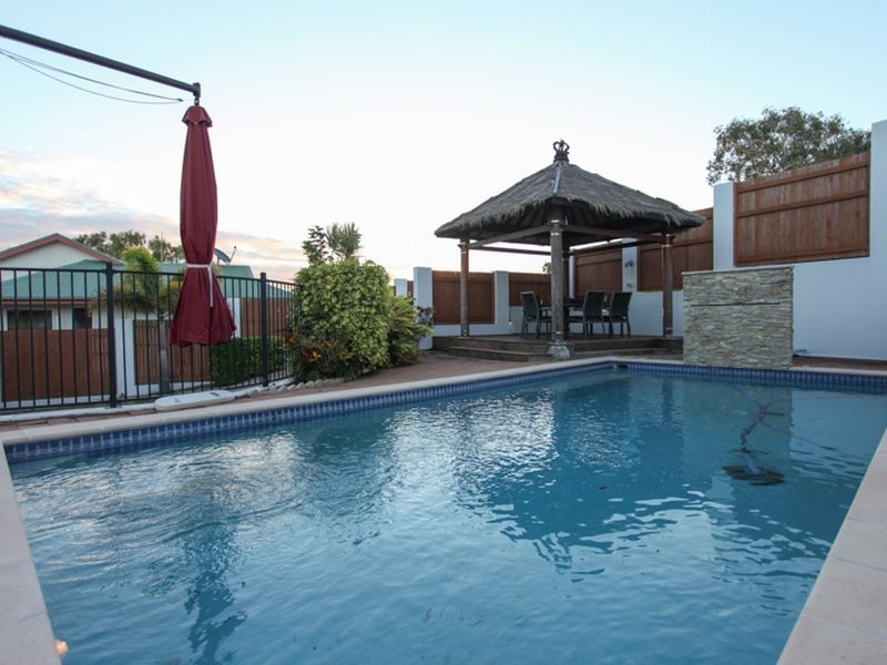 4 Rainbow Crescent, Blacks Beach QLD 4740