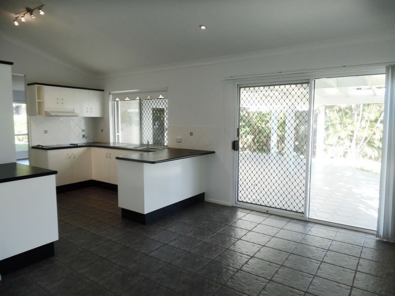 26 Busuttin Drive, Eimeo QLD 4740