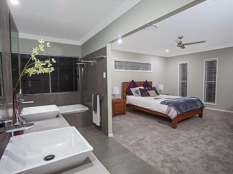 4 Parkedge Avenue, Alligator Creek QLD 4740