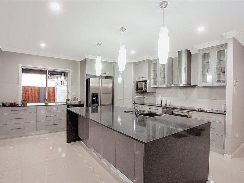 4 Parkedge Avenue, Alligator Creek QLD 4740