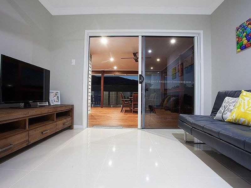 4 Parkedge Avenue, Alligator Creek QLD 4740