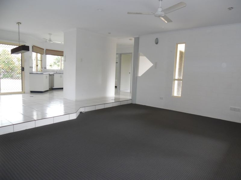 4 Ivy Street, Mirani QLD 4754