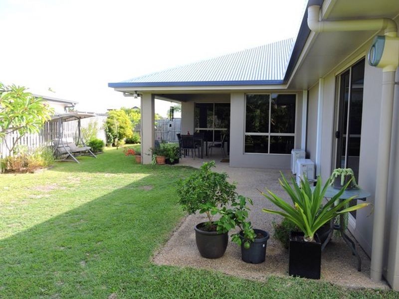 86 Whitehaven Drive, Blacks Beach QLD 4740