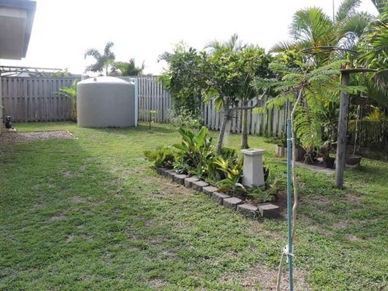 86 Whitehaven Drive, Blacks Beach QLD 4740