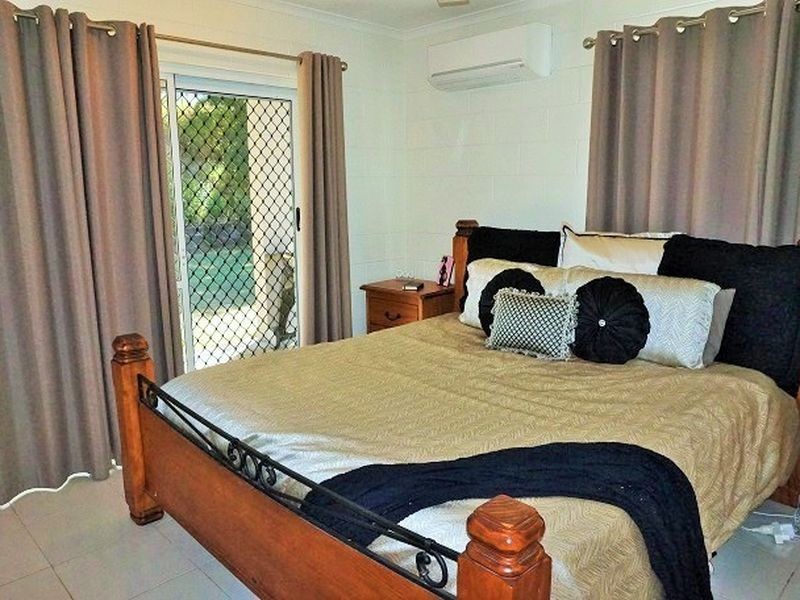 21 Siderial Court, Oakenden QLD 4741