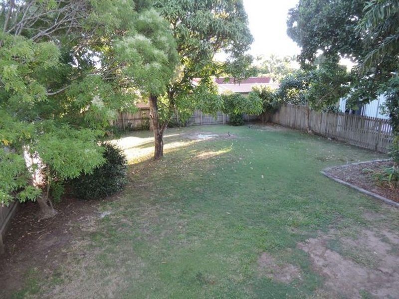 39 Edmonds Street, Bucasia QLD 4750