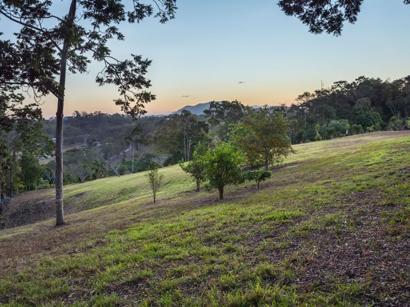 40 Summerhill Rise, Habana QLD 4740