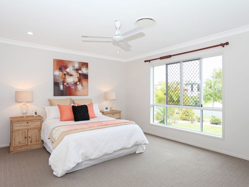 40 Cinnamon Drive, Glenella QLD 4740