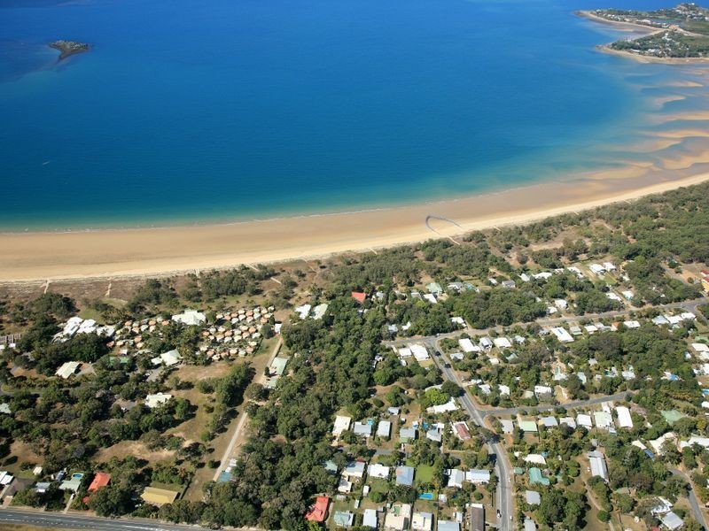 150 Waverley Street, Bucasia QLD 4750