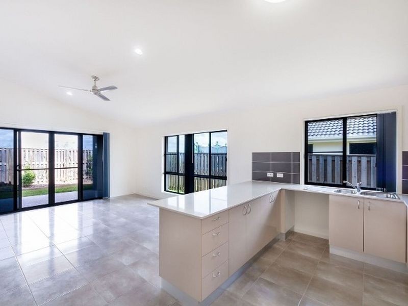 87 Royal Sands Bvd, Shoal Point QLD 4750