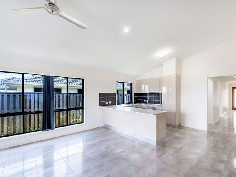 87 Royal Sands Bvd, Shoal Point QLD 4750