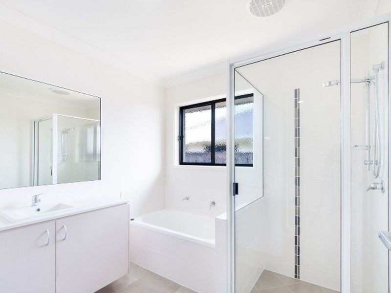 87 Royal Sands Bvd, Shoal Point QLD 4750