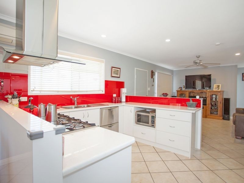 235 Cliftonville Road, Sarina QLD 4737