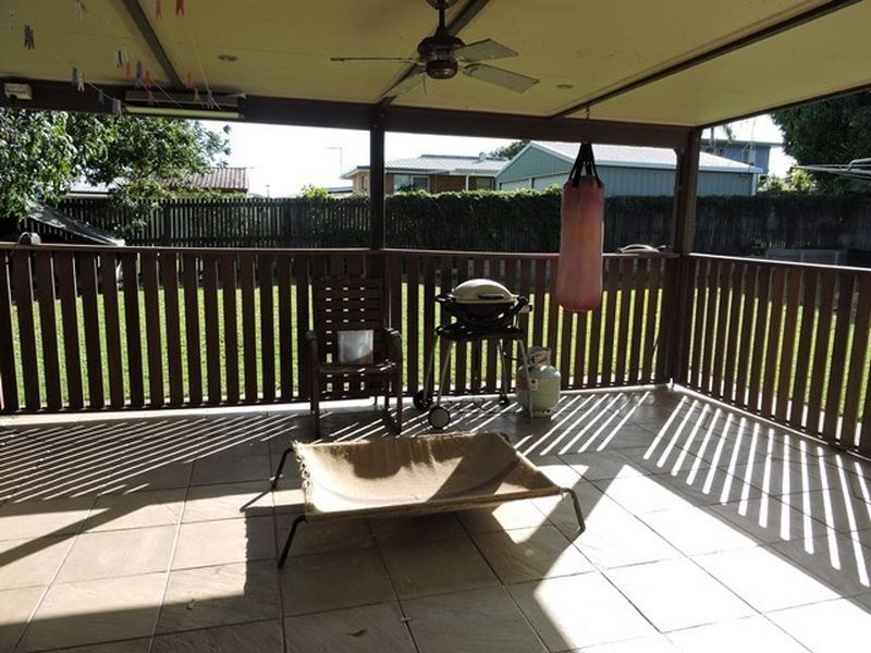 10 Linda Street, Bucasia QLD 4750