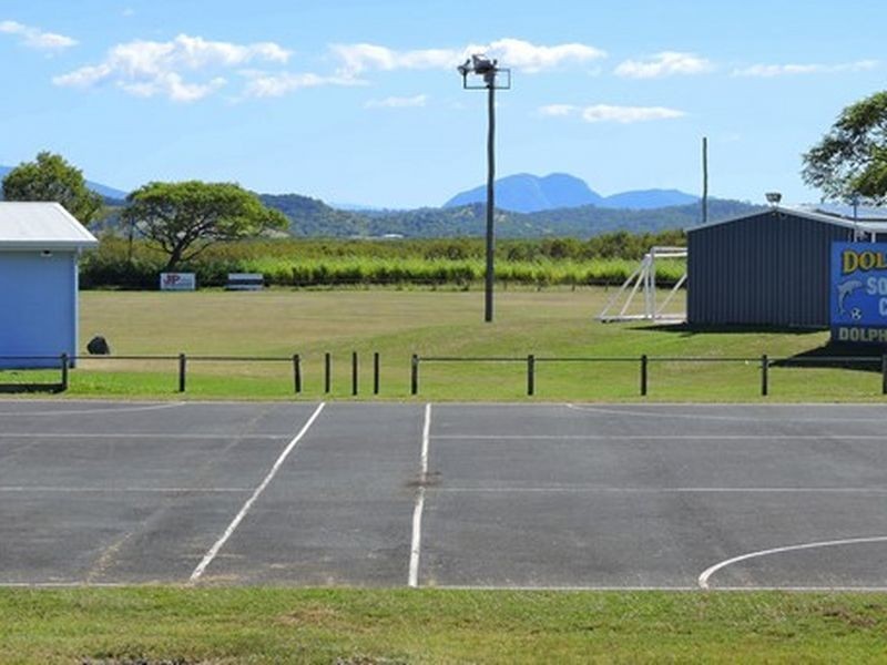 10 Linda Street, Bucasia QLD 4750