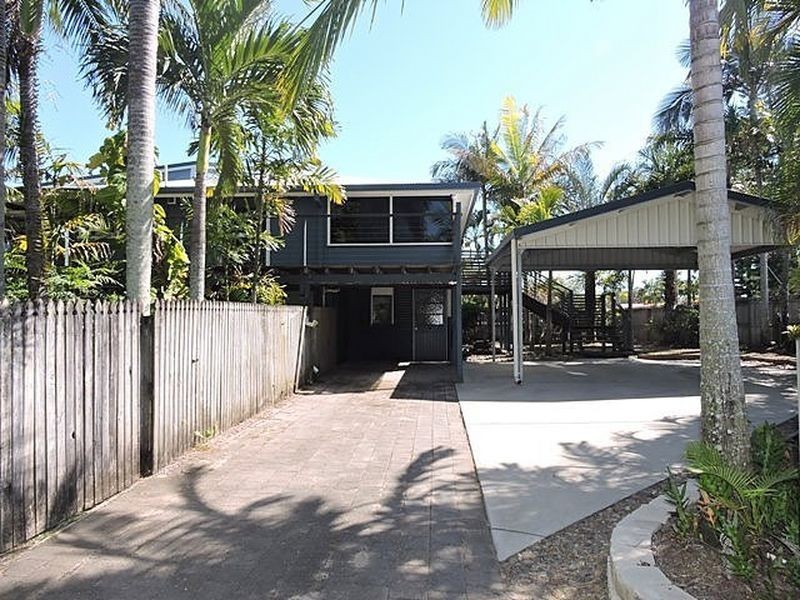 1 Old Shoal Point Road, Bucasia QLD 4750