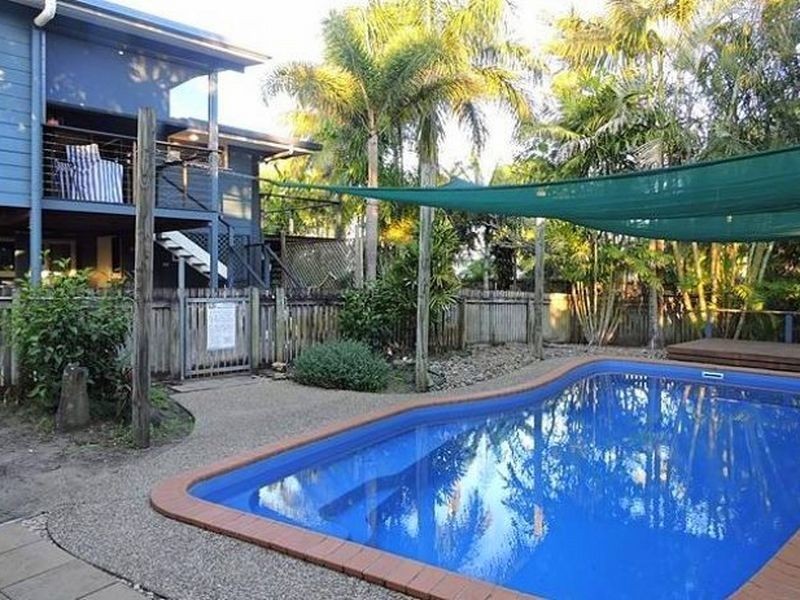 1 Old Shoal Point Road, Bucasia QLD 4750