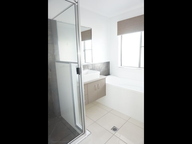 44 Duranbah Circuit, Blacks Beach QLD 4740