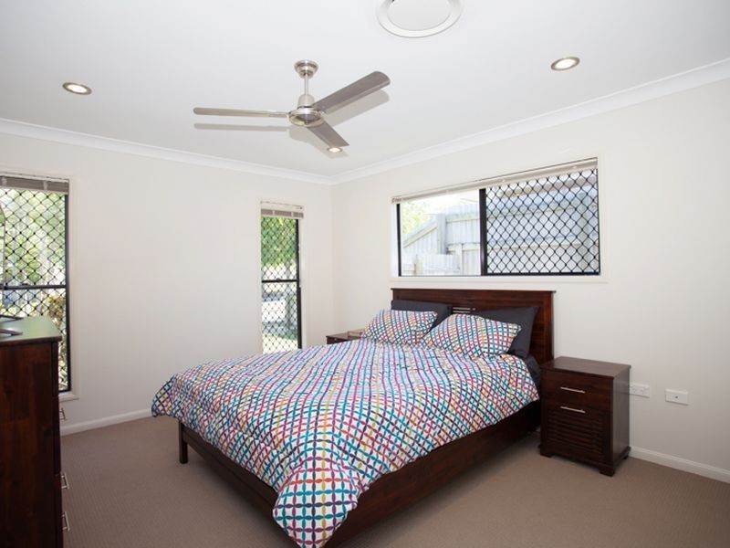 42 Cinnamon Drive, Glenella QLD 4740