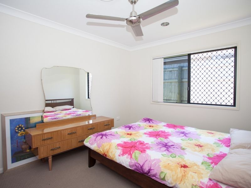 42 Cinnamon Drive, Glenella QLD 4740