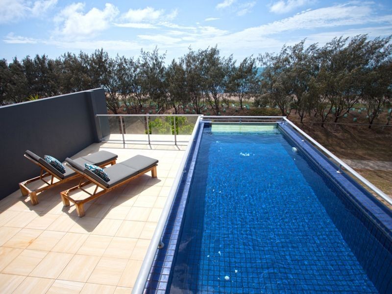 Unit 4/19 East Point Drive, Mackay Harbour QLD 4740