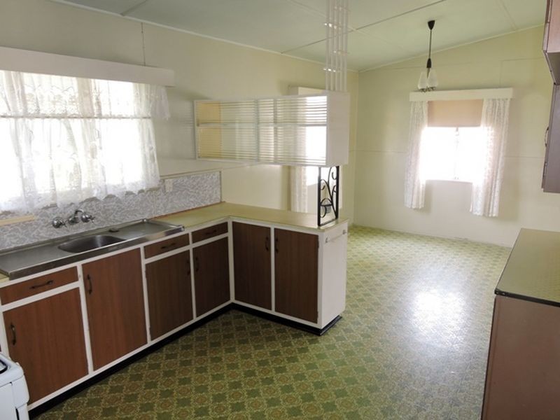 25 McGinn Street, West Mackay QLD 4740