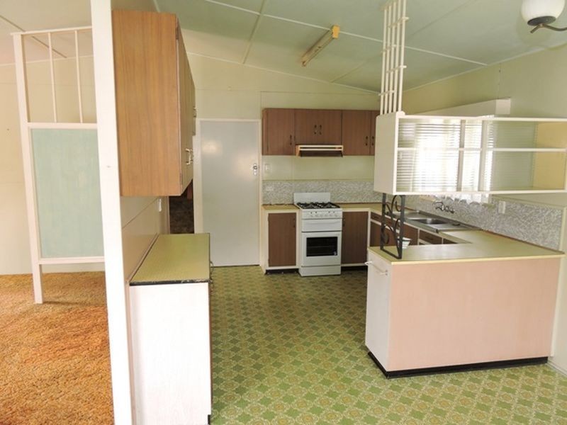 25 McGinn Street, West Mackay QLD 4740