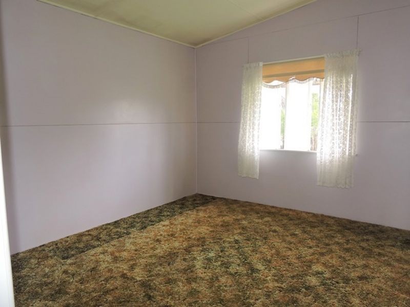 25 McGinn Street, West Mackay QLD 4740