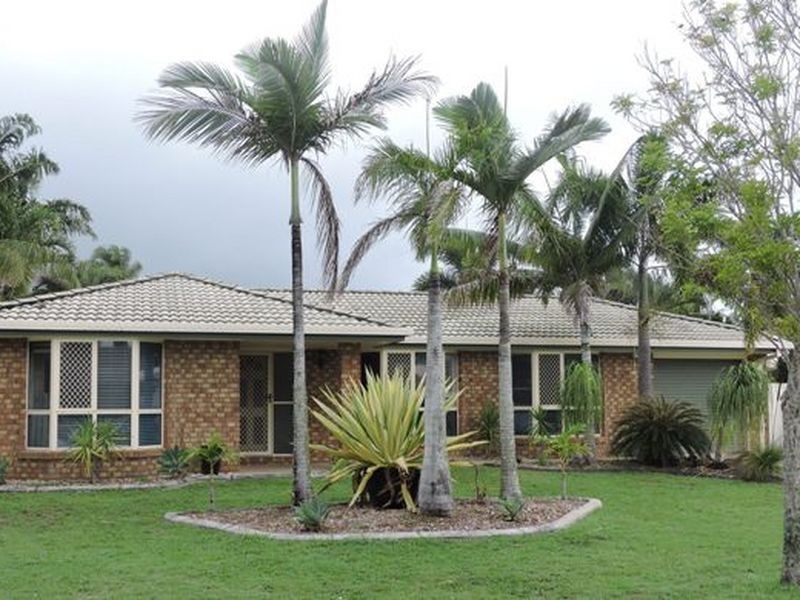 8 Spinnaker Way, Bucasia QLD 4750
